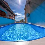 Mit Schoener Terrasse By Interhome Драмаль