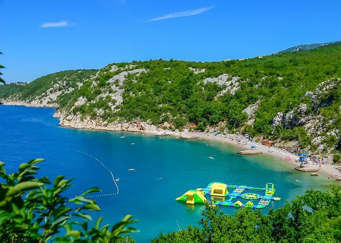 Apartamento Mit Schoener Terrasse By Interhome Dramalj